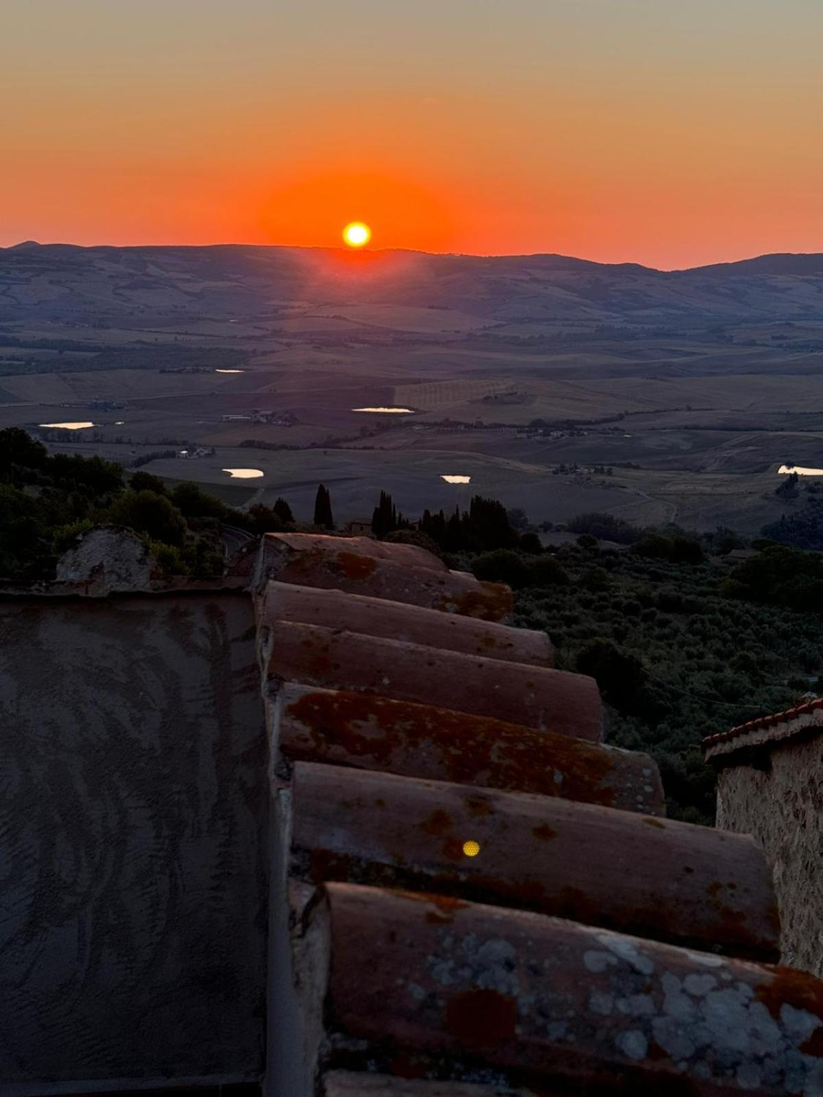 La Terrazza Sulla Val D'Orcia Lejlighed Castiglione dʼOrcia Eksteriør billede