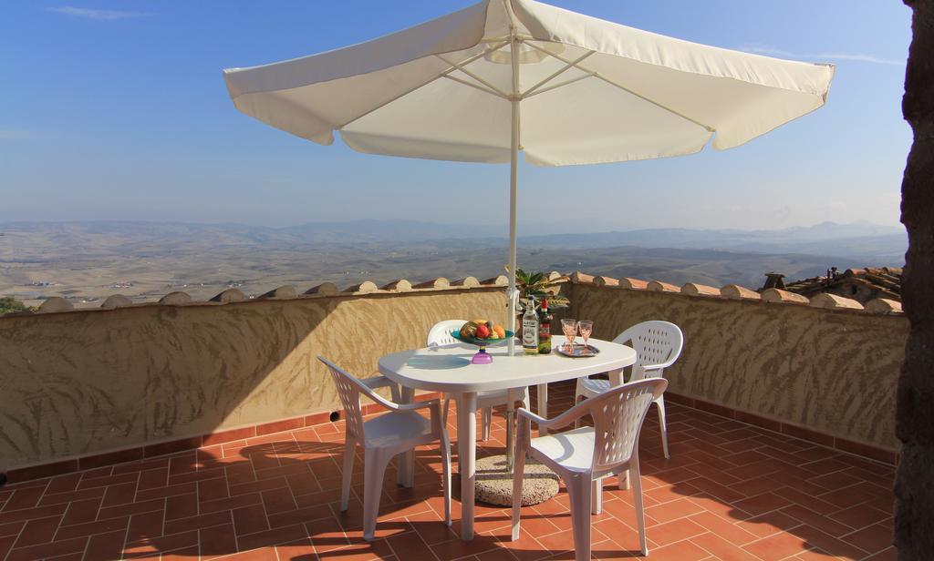 La Terrazza Sulla Val D'Orcia Lejlighed Castiglione dʼOrcia Eksteriør billede
